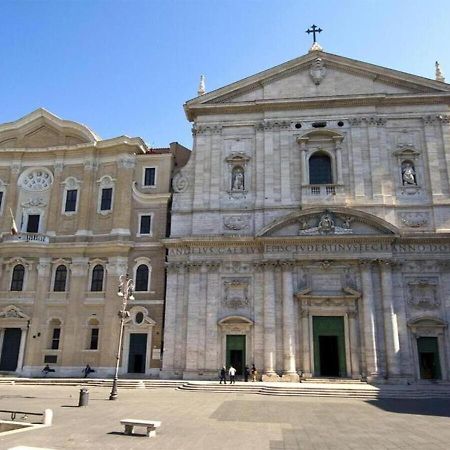 Casa Arco Della Chiesa Nuova - Pantheon & Navona Apartment โรม ภายนอก รูปภาพ