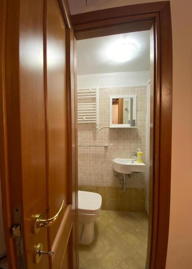 Casa Arco Della Chiesa Nuova - Pantheon & Navona Apartment โรม ภายนอก รูปภาพ
